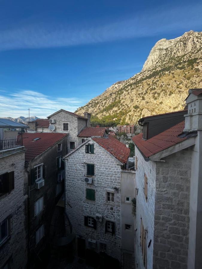 Puerta Hotel Kotor Bagian luar foto